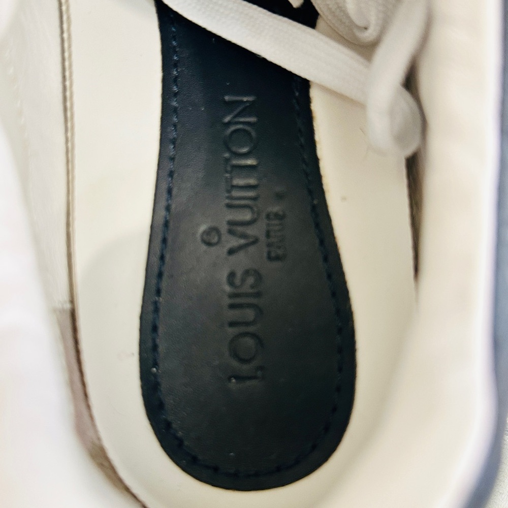 Louis Vuitton Black and White Shoe Insole - Picture 12 of 14